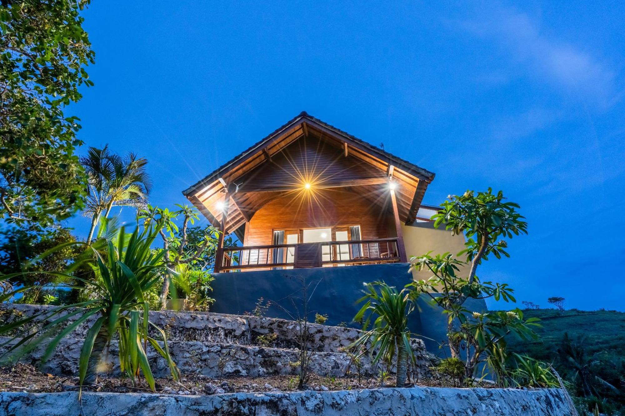 Nusa Penida Pini Sentana Tanglad Quarto foto